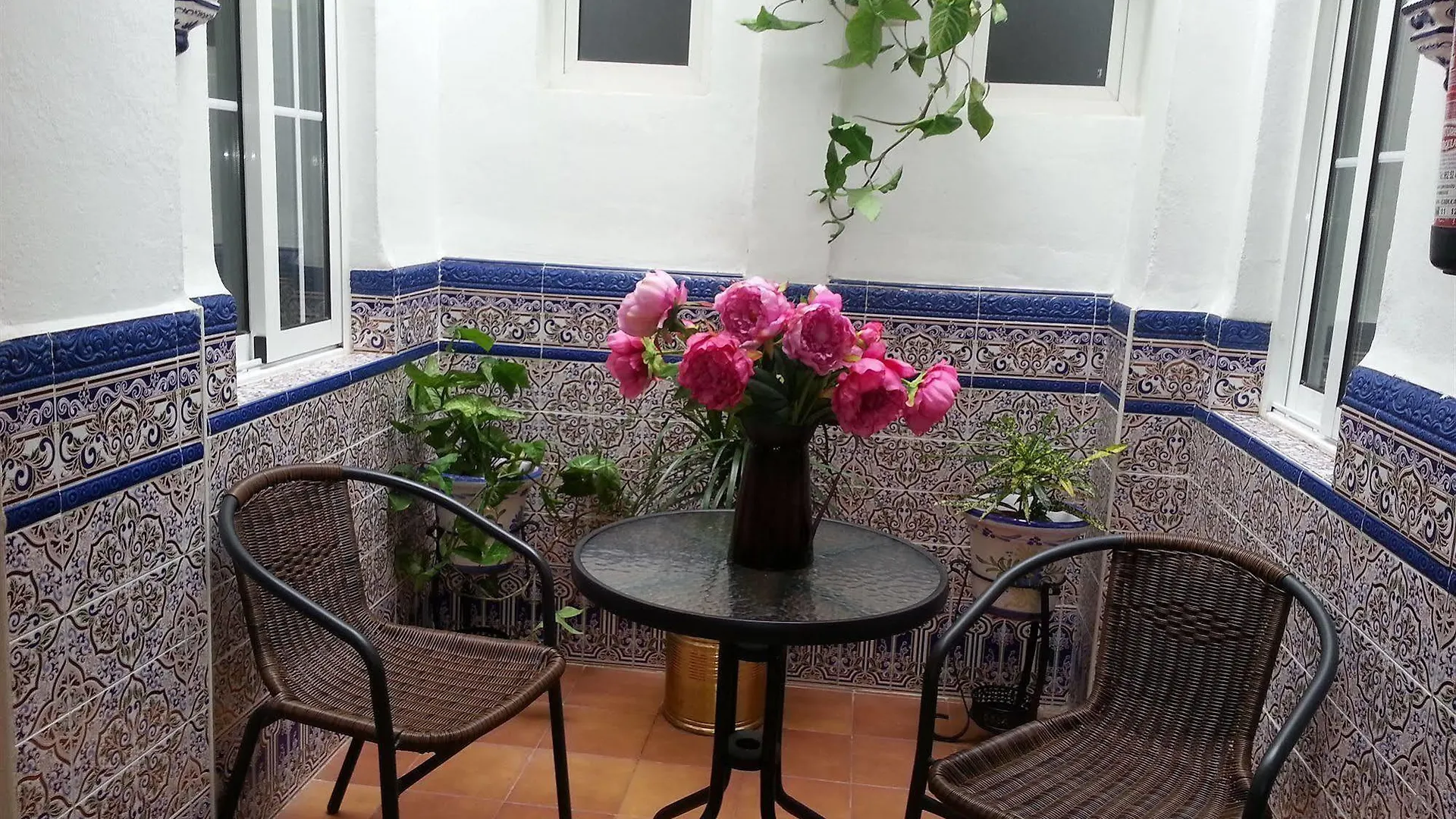 Hostal San Miguel Nerja 0*,